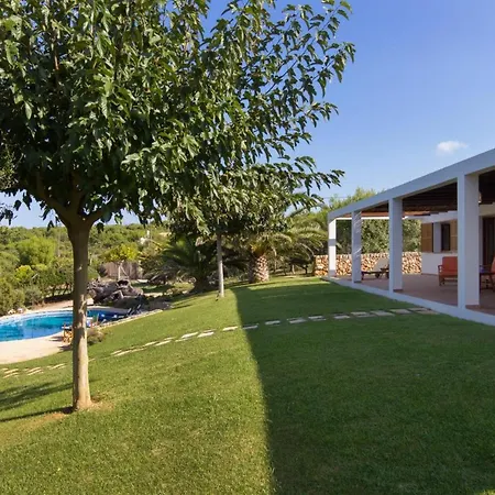Sleeps 6 Wifi Villa Cala Morell